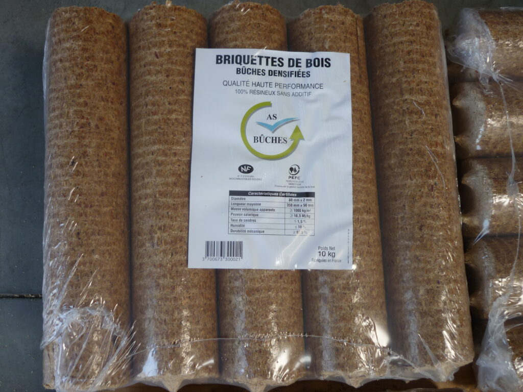 bûches densifiées résineux Tinténiac