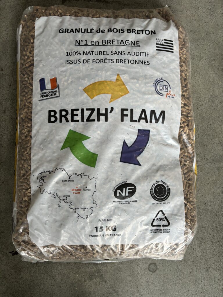 Sac de pellets Breizh Flam 15 kg Rennes – granulés de bois premium
Pellet premium Bretagne